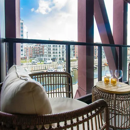 Center - Granaria By Apartmore * Gdańsk